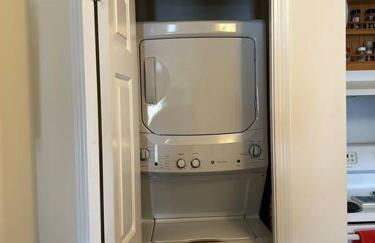 2026 Summer Cottage Sleeps 6, 2 Bedrooms Sun Room Jaccuzi 1 Mile to Beach! - Foto 18