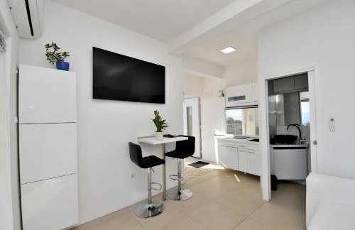 Apartments Lux with pool - Foto 27