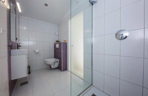 Villa Toni with 5 bedrooms and heated pool - Photo 30