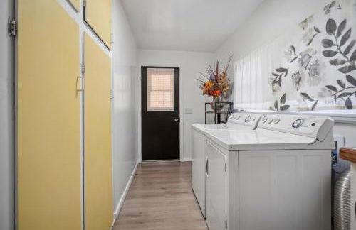 Cozy single story 2 bdrm family home near the BLVD - Foto 31