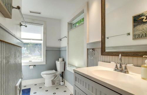 Charming Victorian Farmhouse on Historic Main St - Foto 18