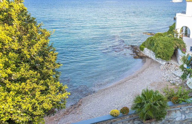 Beachfront Spetses Spectacular Fully Equipped Traditional Villa Families,groups - Photo 49