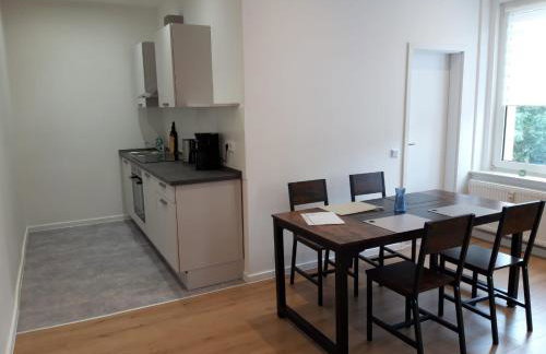 Seyfarthrooms - Crimmitschau 5 - zentrale Lage, 2 Schlafzimmer, voll ausgestattet - Photo 1