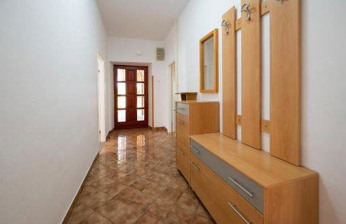 Six-Bedroom Holiday Home In Barban - Foto 19