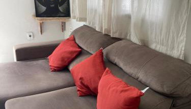 Casa Mobiliada excelente localização - Foto 5