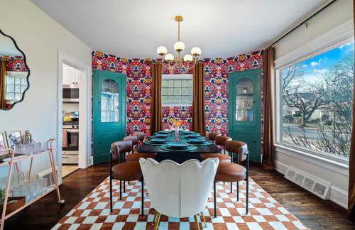 Hot Tub Ping Pong Sleeps 9 Retro Fun - Foto 53