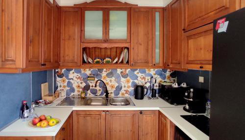 Kasoni Home , Απόλυτα κεντρικό διαμέρισμα μπροστά στη λίμνη - Foto 4