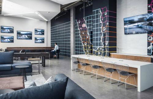 Sky-Rise Apartments - Foto 59