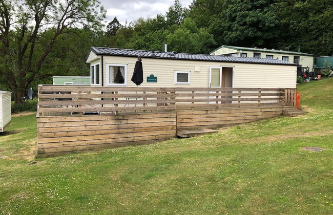 Family Caravan at Beautiful Three Lochs Park - Photo 1