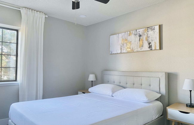 DT Reno - Modern Home Private Patio Workspace - Photo 30