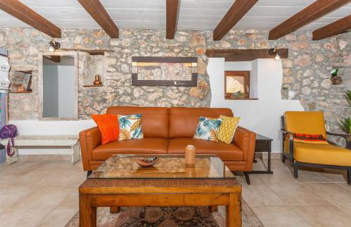 2 Bedroom Cozy Home In Malinska - Photo 15