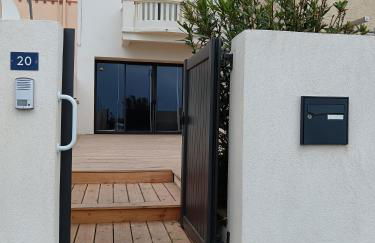 SUPERB MEDITERRANEAN FISHERMANHOUSE FRESHLY RENOVATED 20 M FROM HARBOR HIKES NEARBY no extra fees - Foto 15