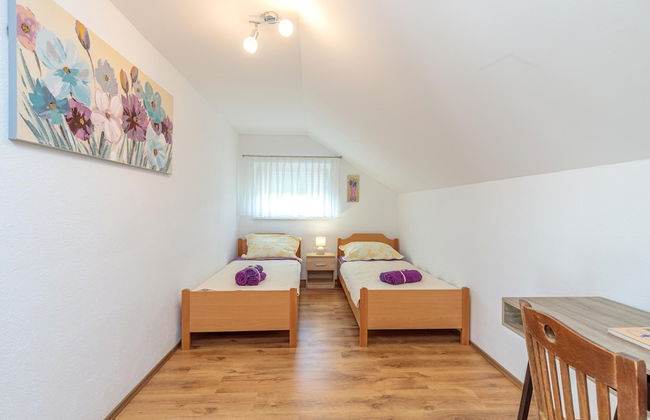 Pool House Klara With Sauna - Photo 10