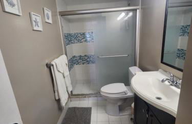 Entire Beach Front Condo w/ pool Amazing view 4pax - Photo 28