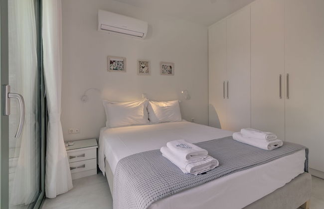 Ouzo Stone House 2, with private pool - Foto 9