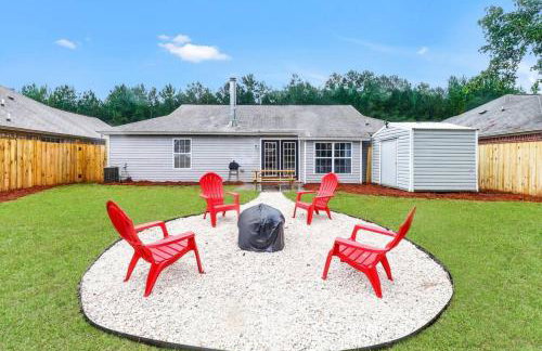 Lake Retreat near Savannah - Photo 11