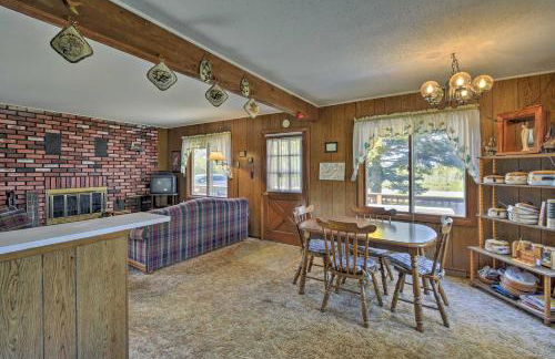 Walk to Green Lake and Beach Cozy Cabin with Deck - Foto 8