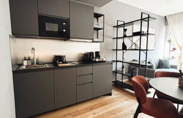 Twentythree Luxury Apartment - Photo 11