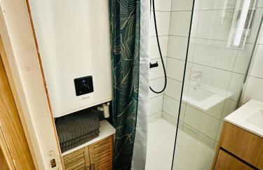 Résidence Le SUNSET Marseillan-plage, entre mer et lagune de Thau, étape vélo, famille, couple, VRP, toutou admis, jardin, parking privé gratuit, vélos, Clim, WIFI fibre gratuite, commodités, plage et piste cyclable à proximité, 6 couchages nous contacter - Foto 30