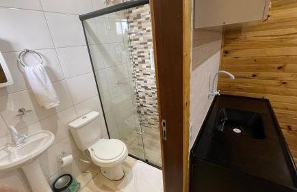 Lindos e novos Chalés na região central de Foz - Foto 21