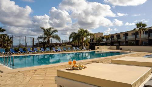 SEA VIEW I POOL I PRIVATE GARAGE I WI-FI I WINE l COFFEE - Foto 2, sunbed