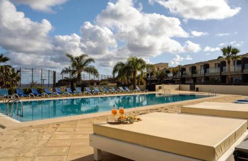 SEA VIEW I POOL I PRIVATE GARAGE I WI-FI I WINE l COFFEE - Foto 2