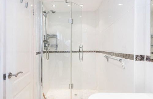 Tides Reach - Free WiFi - Harbourside - Wood Burner - Coffee Machine - Photo 20