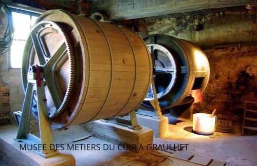 STUDIO COSY - HYPERCENTRE - CALME - 50M2 - Wi-FI - Foto 19