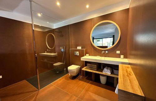 Villa de luxe surplombant la mer, piscine suspendue - Foto 28