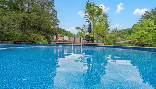 The Cozy Cottage Getaway - Private Pool & Hot Tub - Foto 1