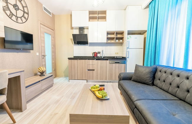 MELISA SUIT RESIDENCE - Photo 1