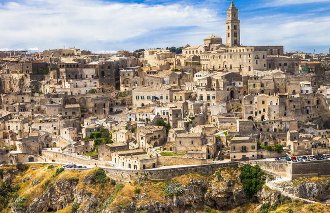 Passeggiata da Sassi a Murgia attraverso il Ponte Tibetano - Foto 1