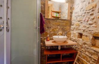 Moulin St Pierre bord - Au calme en bord de Rivière - Foto 9