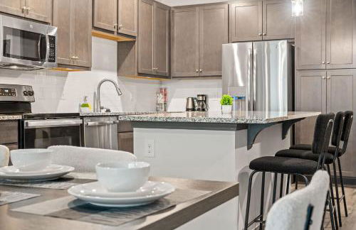 3BR King Bed Balcony North Raleigh - Foto 48