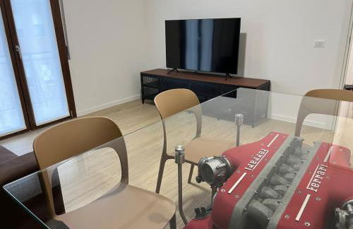 Pit Stop In Maranello - Photo 1