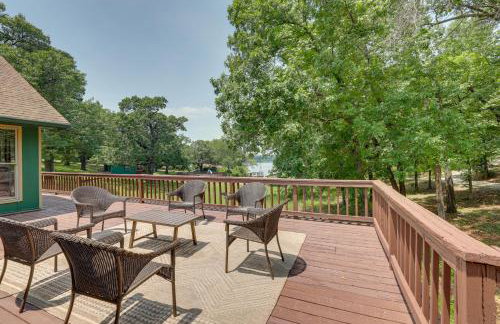 Hot Tub and Shared Dock Lakefront Grove House - Foto 36