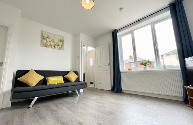 Worksop Newly Refurbished 3-bedroom House - Foto 1