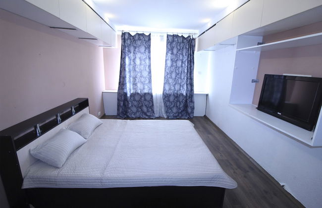 Flats of Moscow Apartment on Orekhovo - Photo 1