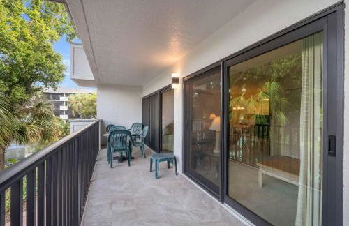 Enit Unit -Close to Elevator and Pool Views - Foto 28