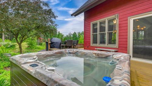 Hot Tub and Private Sauna Wausau Family Home - Photo 2