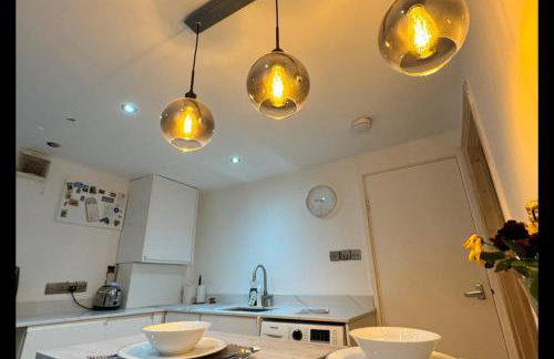 Sunset View 2BR Apartment - Beautiful London View & Free Parking - Foto 46