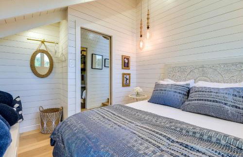 Waterfront Granbury Home with Electric Fireplace! - Foto 27