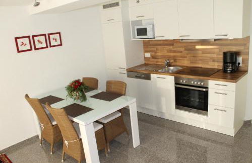 Ruhige Ferienwohnung mit Balkon und Blick in die Natur - Foto 7