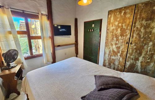 Chalé Mata Virgem - 1km do centro, ao lado de várias cachoeiras, com cozinha completa e conforto para até 6 pessoas - Foto 20