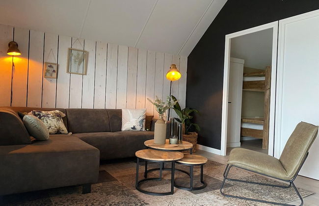 Nice Holiday Home With Terrace - Photo 11