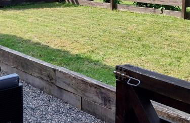 Beautiful 2 bed cottage with swimming pool - Foto 49