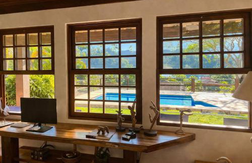 Vista Mar em Angra Casa Com Piscina Pet Friendly - Foto 4