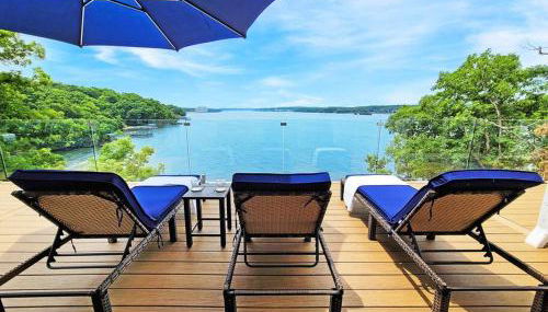 Magazine-Featured Mansion, Golf Green, Casino, etc - Foto 2