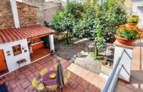 Casa con jardín y barbacoa - Foto 4