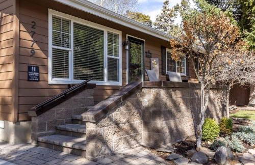 Broken Bow Getaway Pet Friendly Midtown - Photo 15